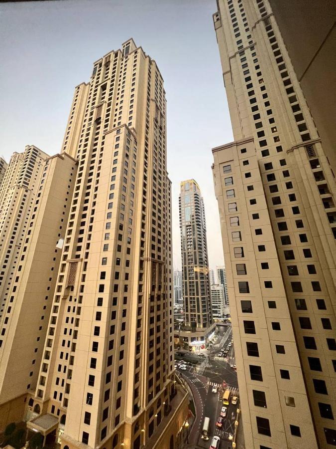 Robin Beach Hostel Jbr Дубай Экстерьер фото