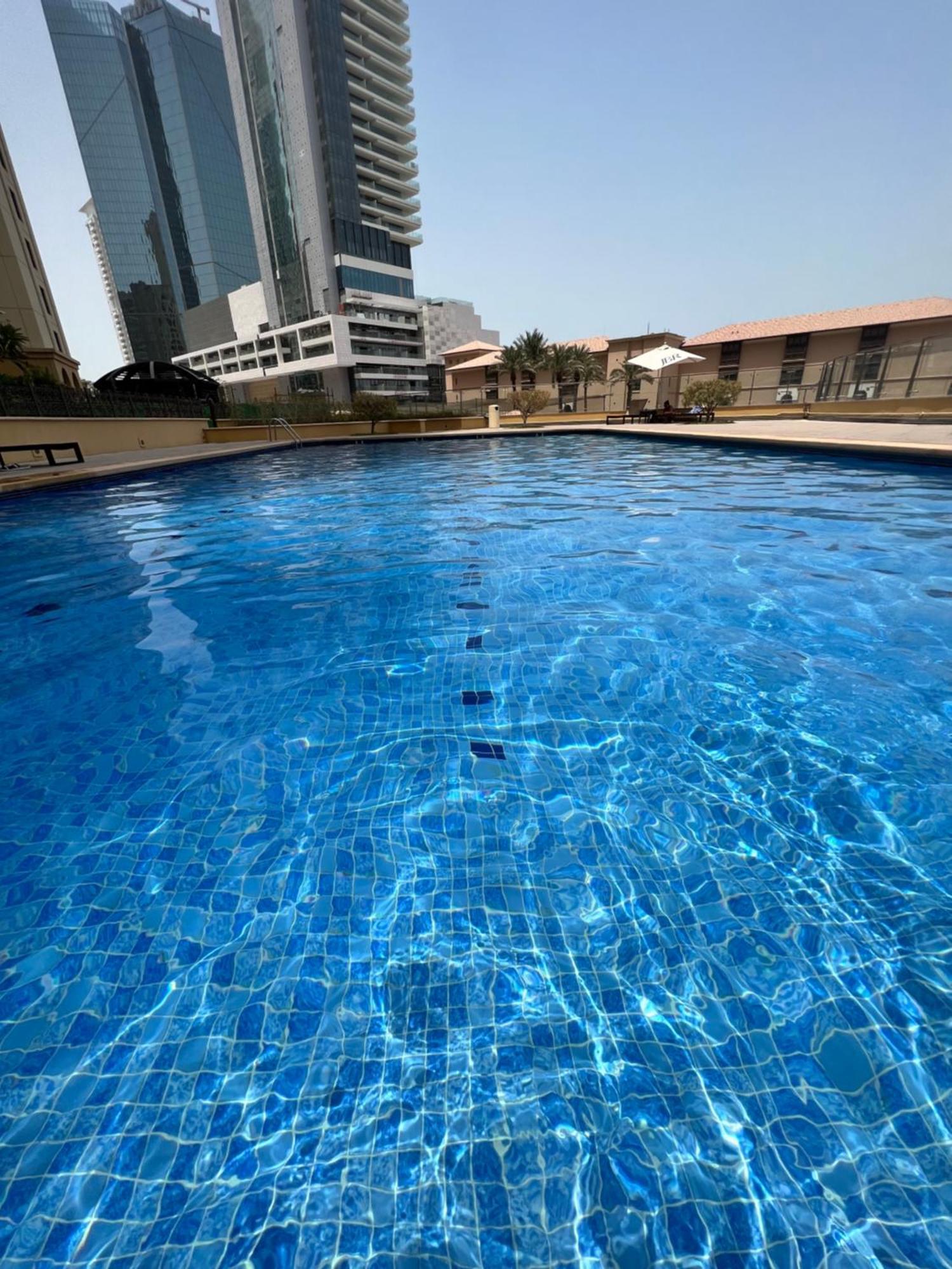 Robin Beach Hostel Jbr Дубай Экстерьер фото